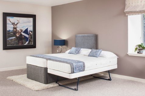 Pull out bed, bedframe