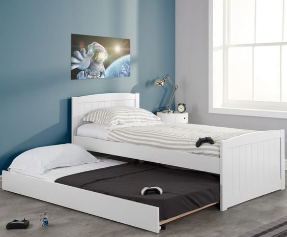 Pull out bed, bedframe